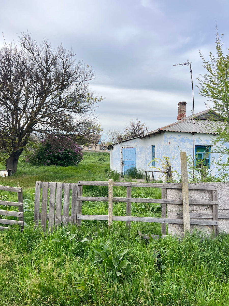 Домик в поселке степного Крыма