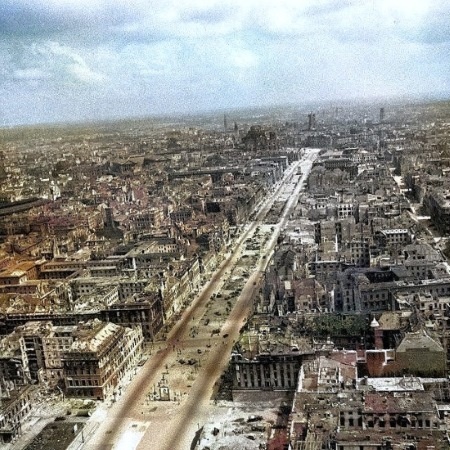 Проспекты Берлина в 1945 году.