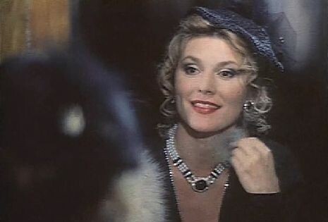 Елена Романова в фильме "Аляска, сэр!"