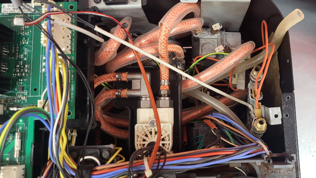 Что-то тут не так)