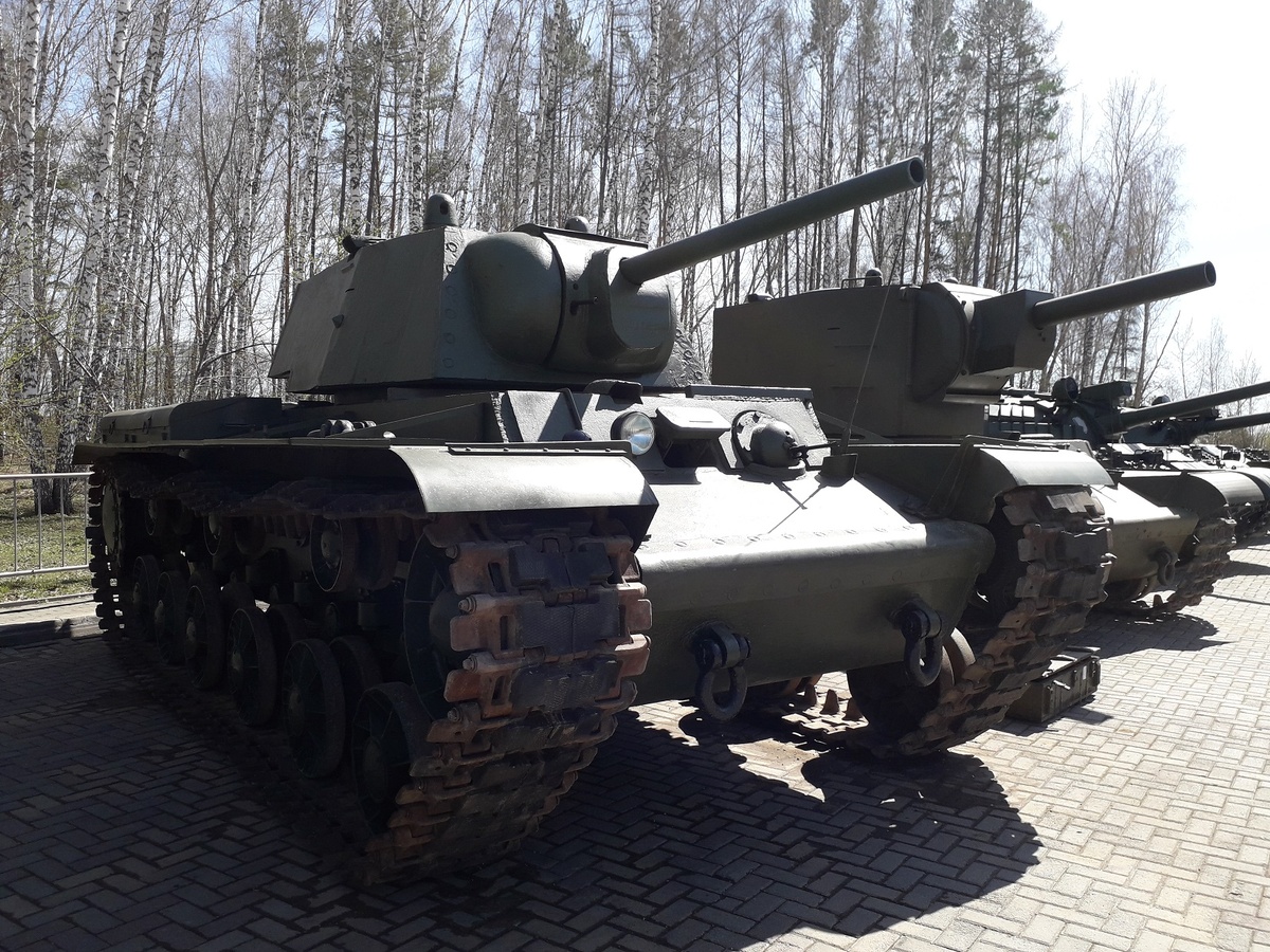 Тяжёлый танк КВ-1