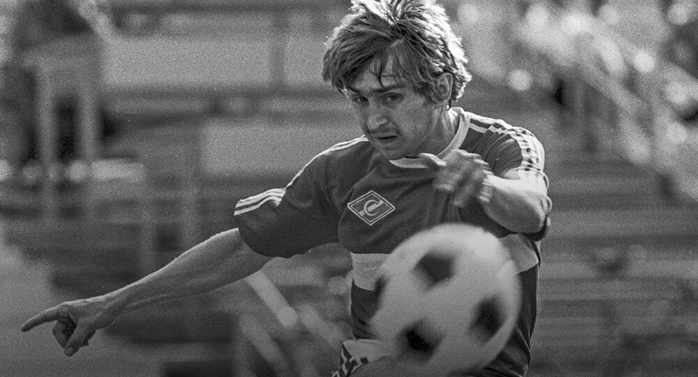 «Меня много лет мучила совесть из-за сотого гола». Кто испортил праздник легенде футбола