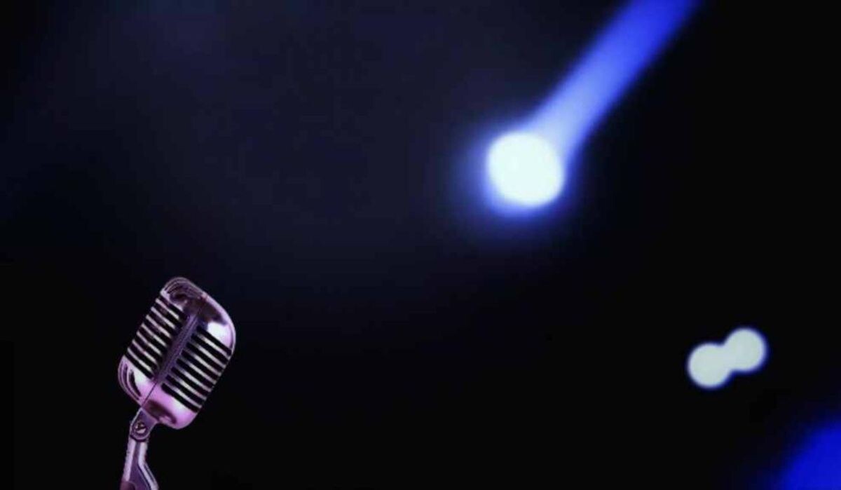     Микрофон. Источник: ria.ru Автор фото: Simoneph