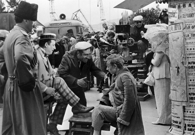 Борис Сичкин. На съемках фильма «Новые приключения неуловимых» 1968 год