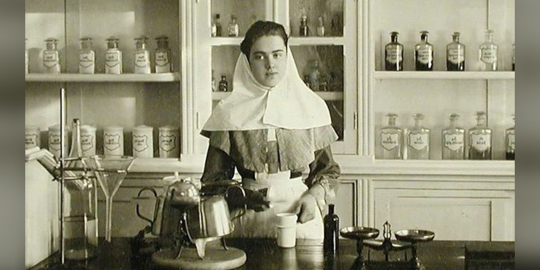 Почему горничным не продавали эту жидкость?