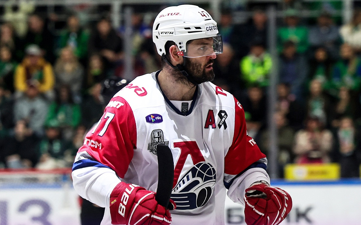 Александр Радулов стал автором победной шайбы "Локомотива" в Уфе. Фото: соцсети