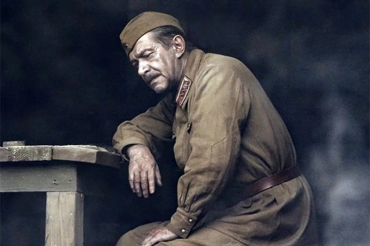    Владимир Машков в фильме «В списках не значился».