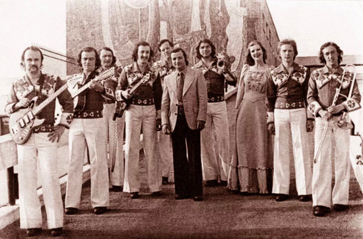 ВИА "Поющие сердца". Источник фото: https://music-in-head.livejournal.com/248885.html