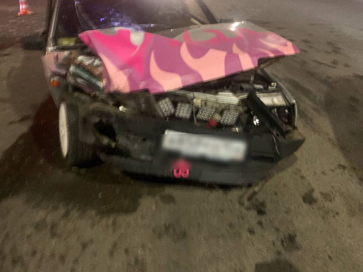     В ДТП на улице Цвиллинга в Оренбурге пострадали автоледи и пассажир Оренбуржье
📷    В ДТП на улице Цвиллинга в Оренбурге пострадали автоледи и пассажир Оренбуржье
