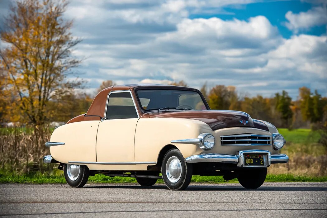 Кабриолет PlауВoуА48 Convertible, выпуска 1948 года.