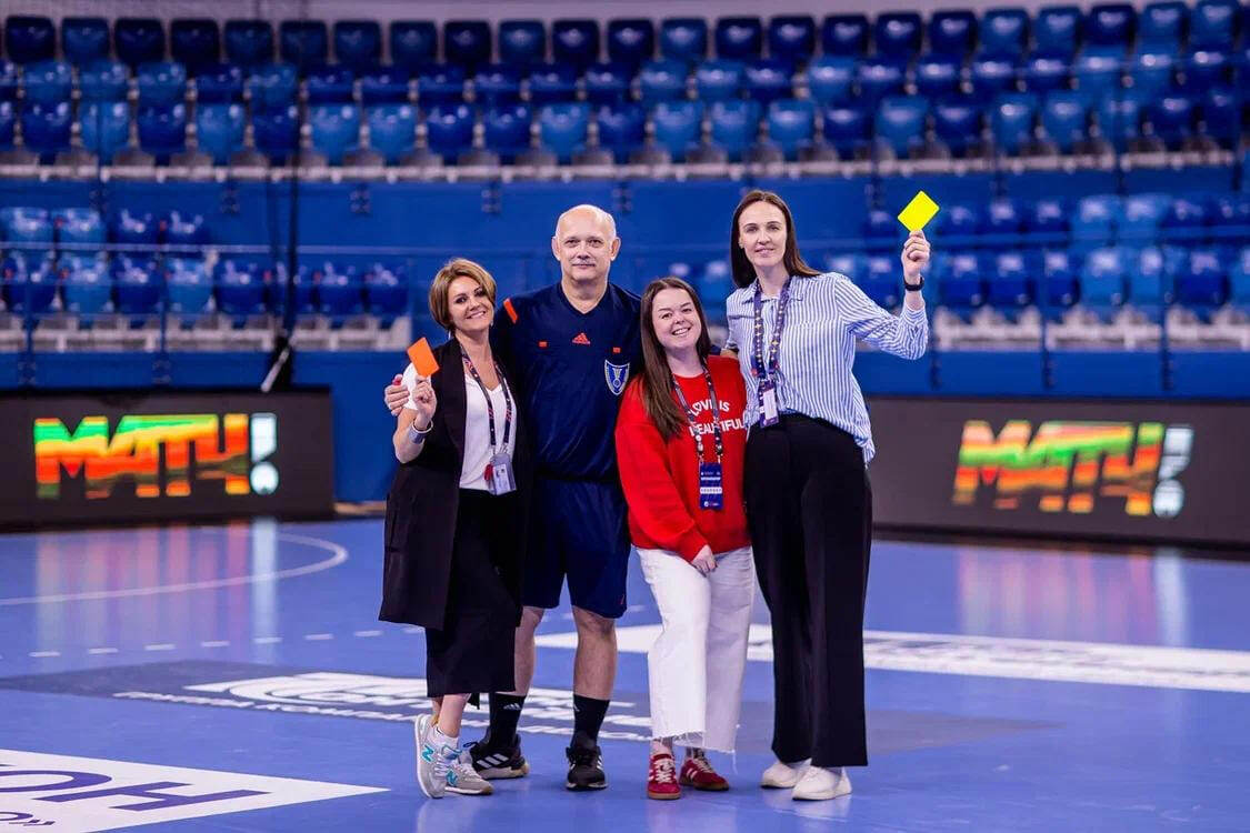    Татьяна Лазарева, Эдуард Борисов, Вера Выменкина и Екатерина Юрина: вот благодаря кому матч был блестяще организован