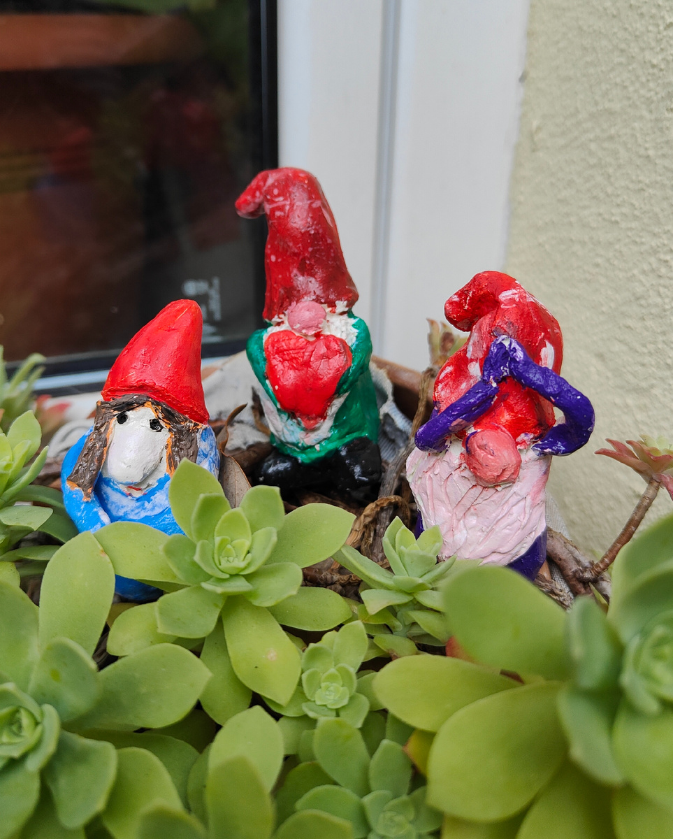 Троица весёлых гномов