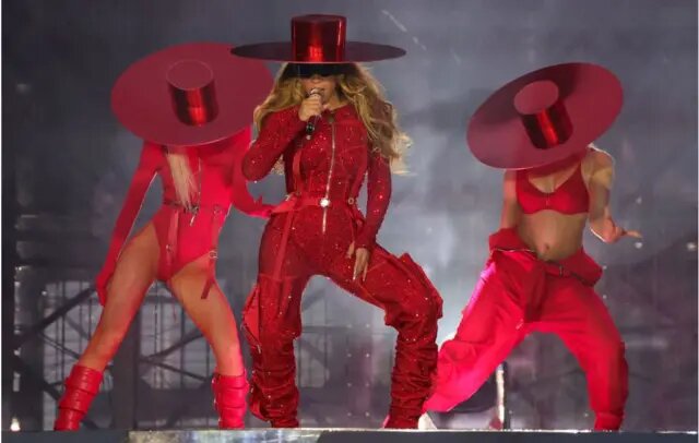 Лондонский концерт мирового турне Бьенсе