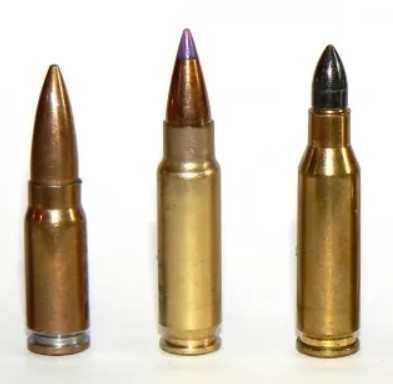 Слева направо: 5,8х21 DAP-92, 5,7х28 SS197, 4,6х30 DM11 UC.