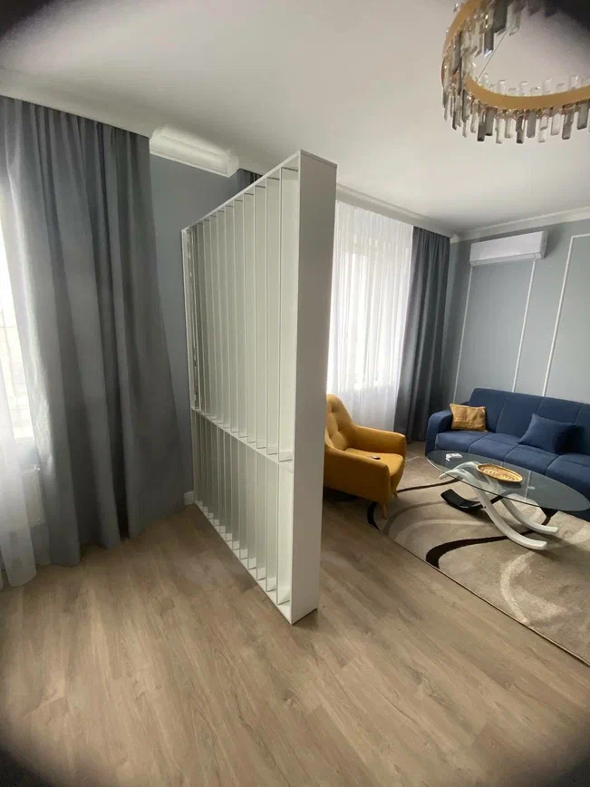 Как сделать из одной комнаты две: секреты зонирования малых пространств