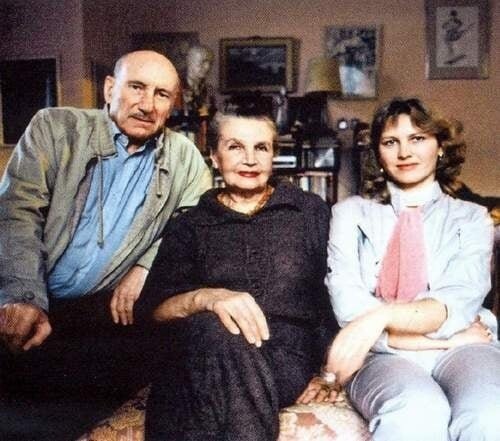 Любовь Полехина со своими педагогами Сергеем Герасимовым и Тамарой Макаровой