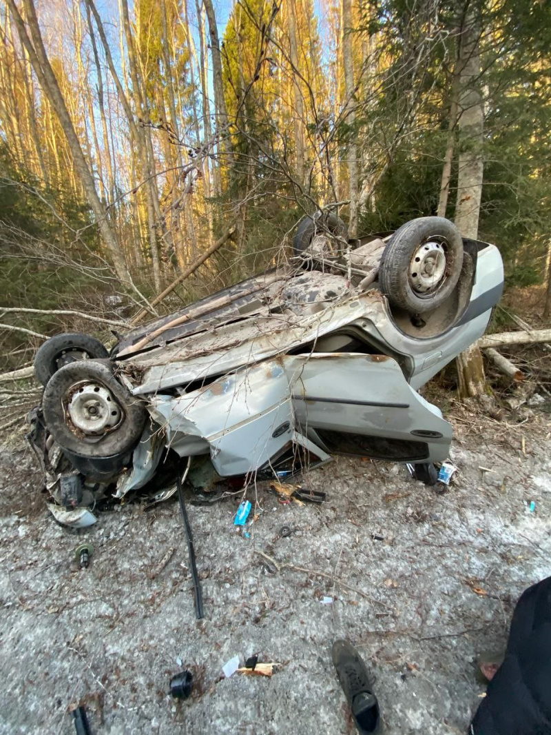    Два человека попали в больницу после ДТП в Карелии Telegram-канал "Госкомитет Карелии по безопасности"