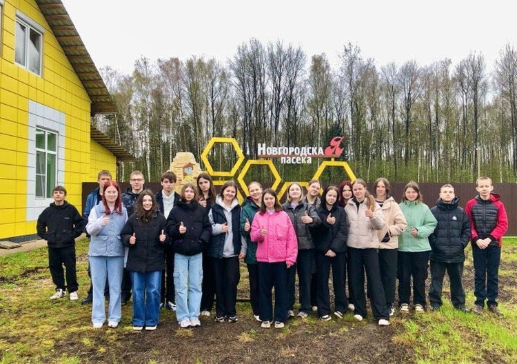    Агроклассники Новгородской области знакомятся с разными хозяйствами региона
