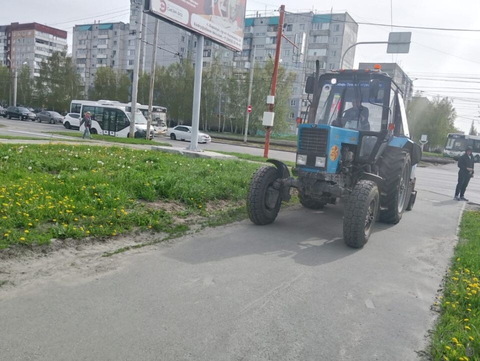    Уборка улиц Барнаула. Источник: barnaul.org
