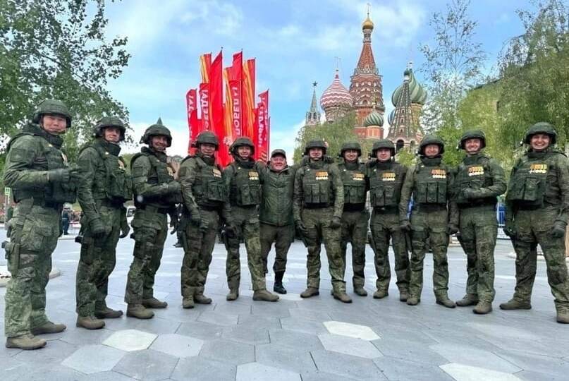 ПО БРОННОЙ, ПО МОХОВОЙ