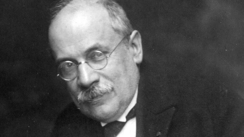 Александр Николаевич Бенуа.