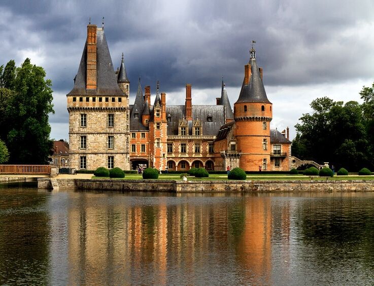 Замок Ментенон.