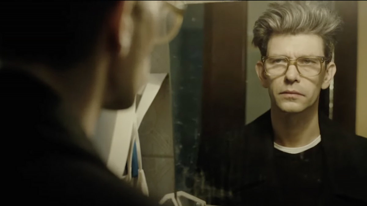 Кадр из фильма "Лимонов. Баллада"