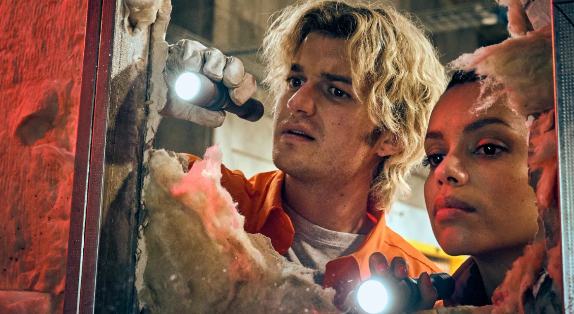 Джо Кири и Джорджина Кэмпбелл в фильме "Холодное хранилище"