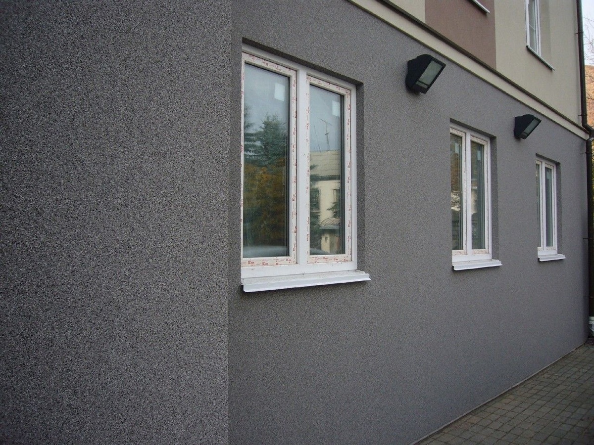 Отделка фасадов штукатуркой от компании «Стены и Фасады»!