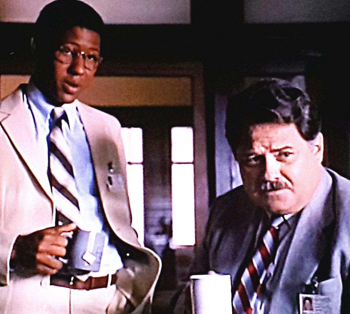 Кадр из фильма «Когда тайное становится явным» (1994)