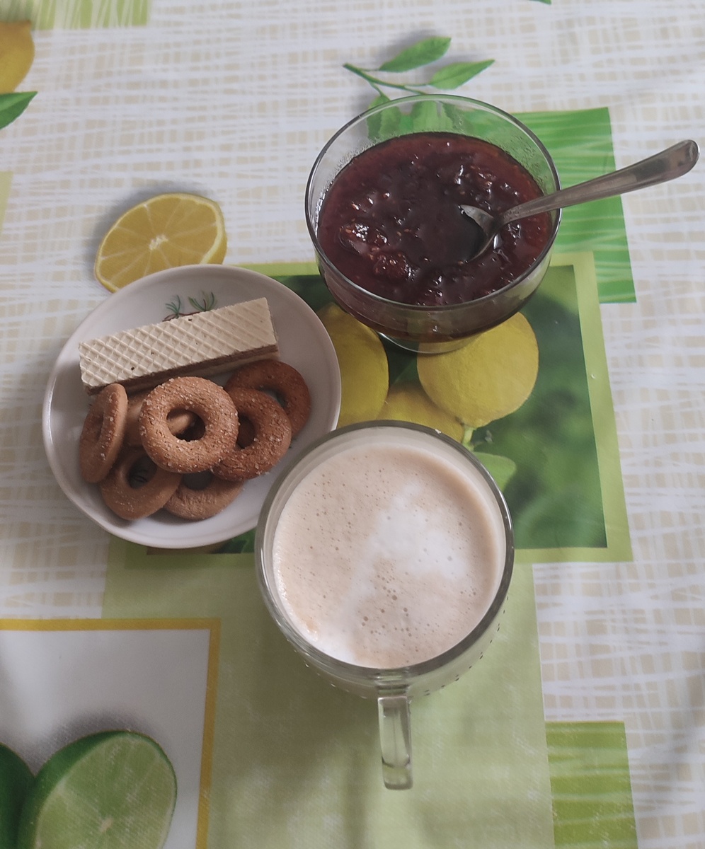 Полдник фото автора. 