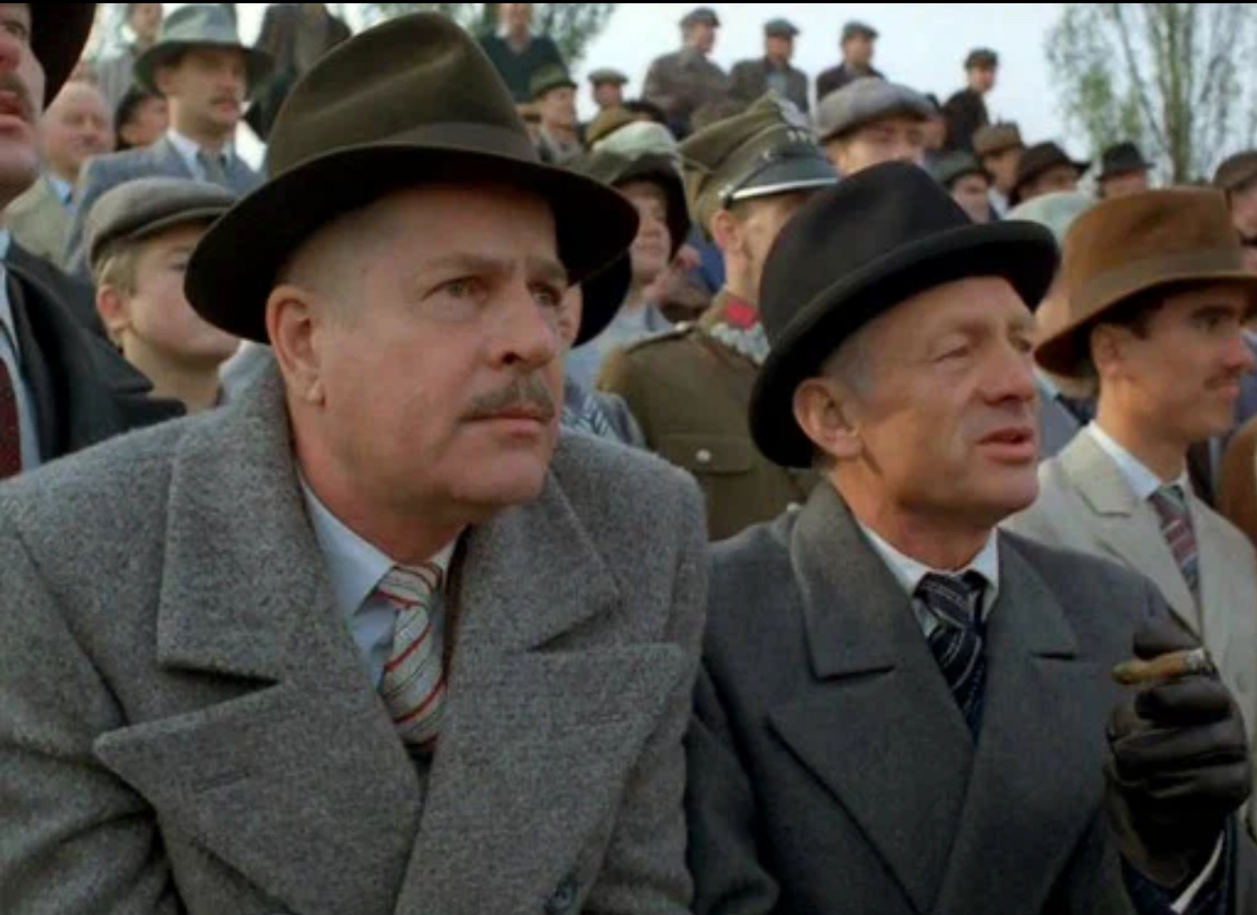 Кадр из фильма «Ва-банк-II или Ответный удар» 