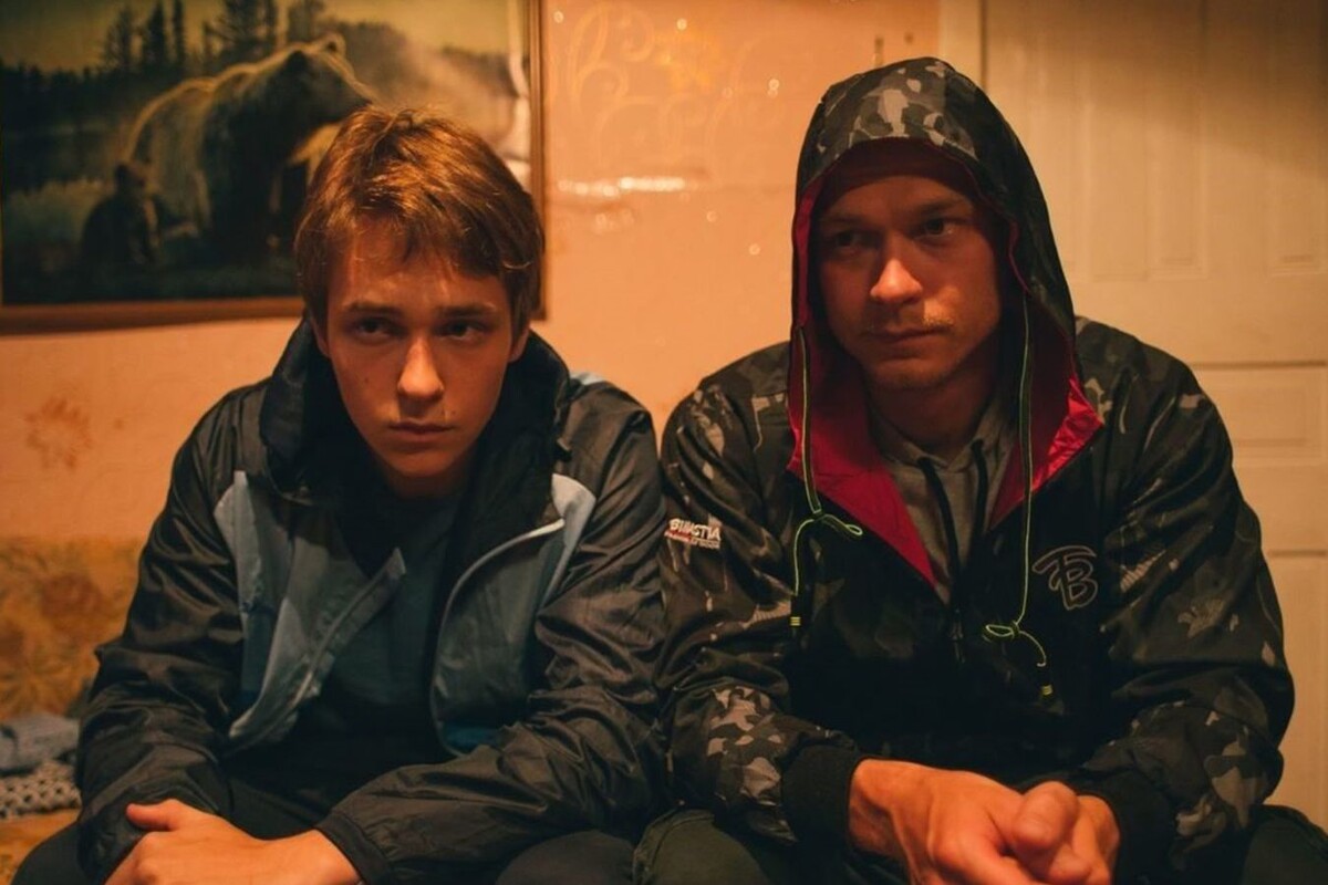 Юра Борисов и Макар Хлебников фильм "Кончится лето"championat.com