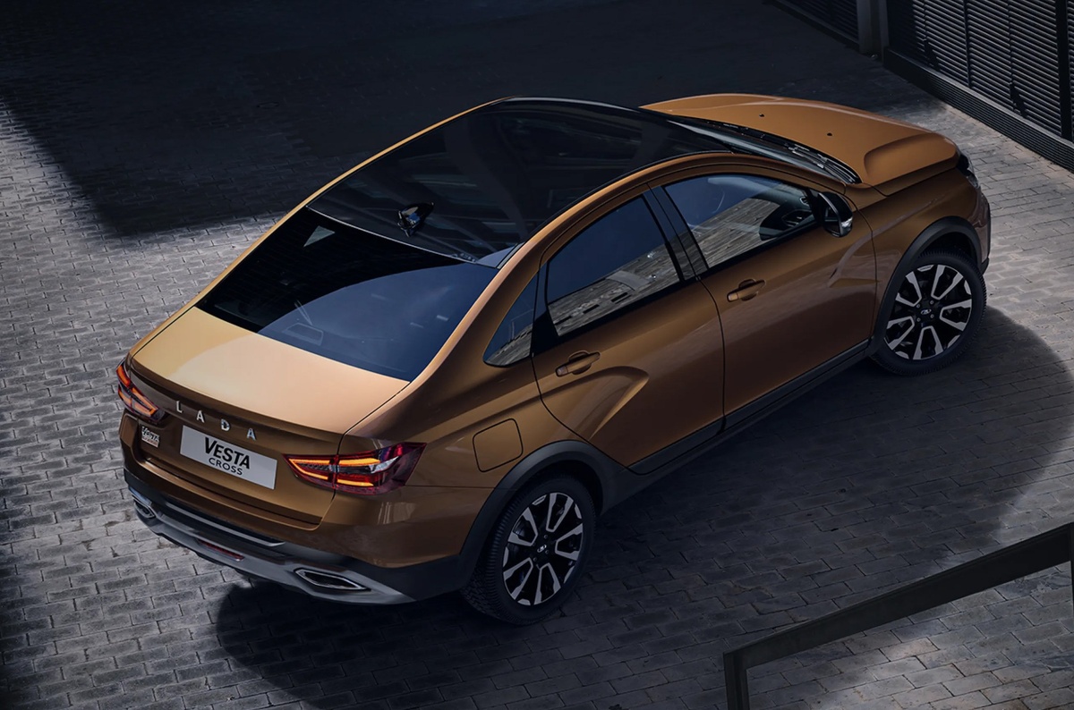   Lada Vesta Cross