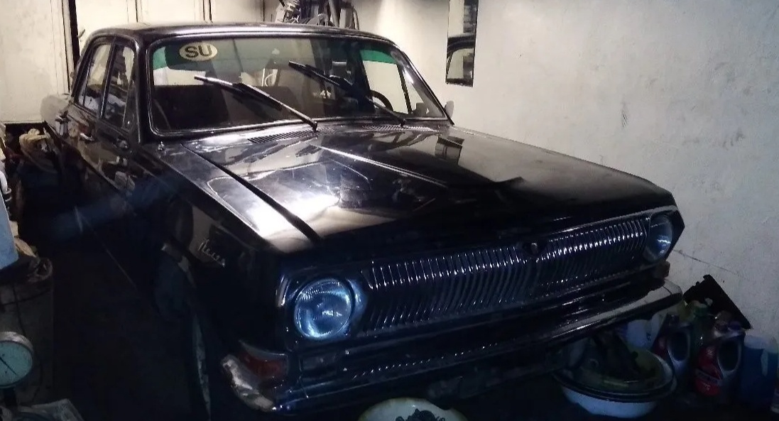   «Волга» ГАЗ-24 1975 года выпуска