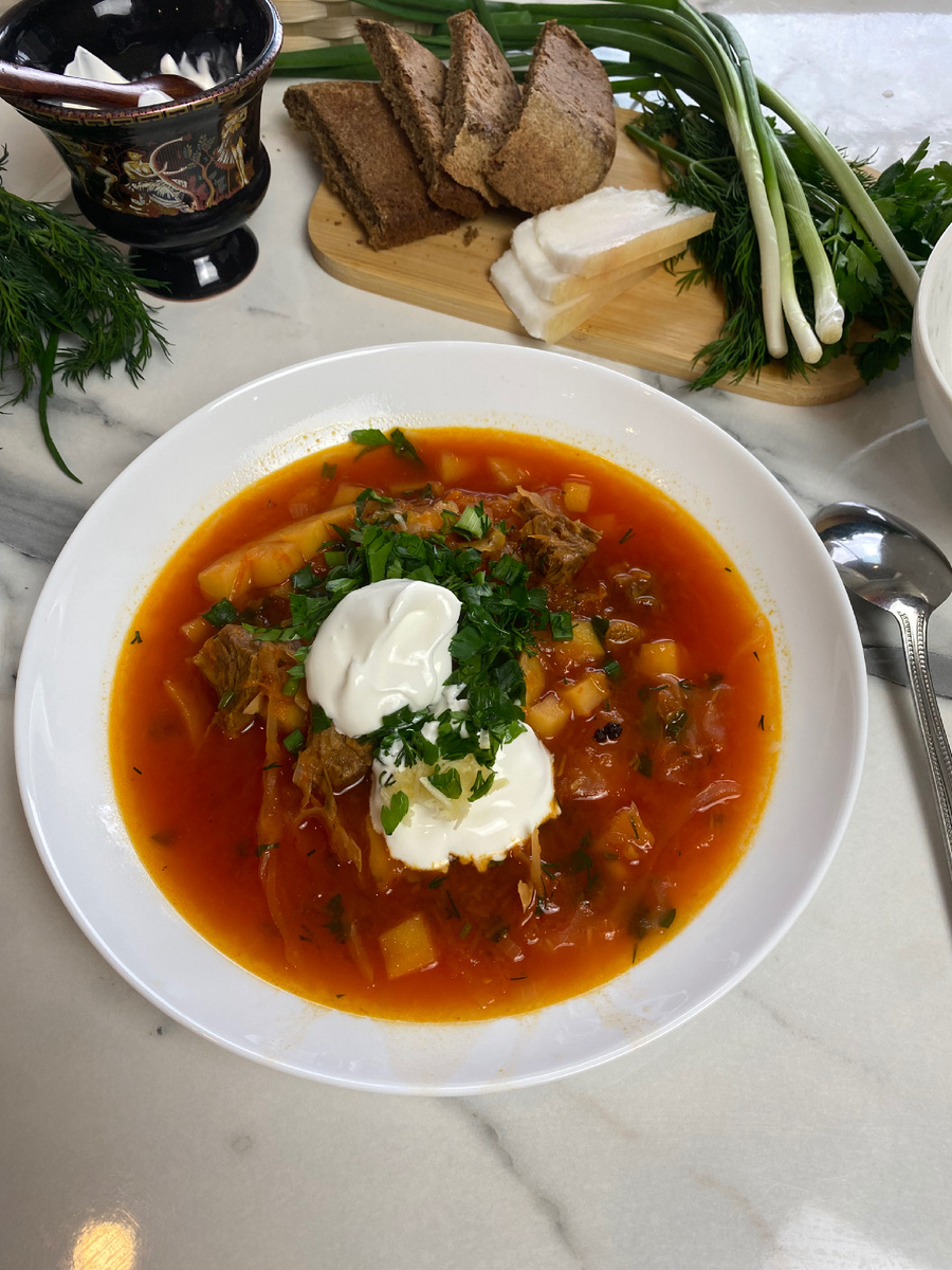 Красный борщ.