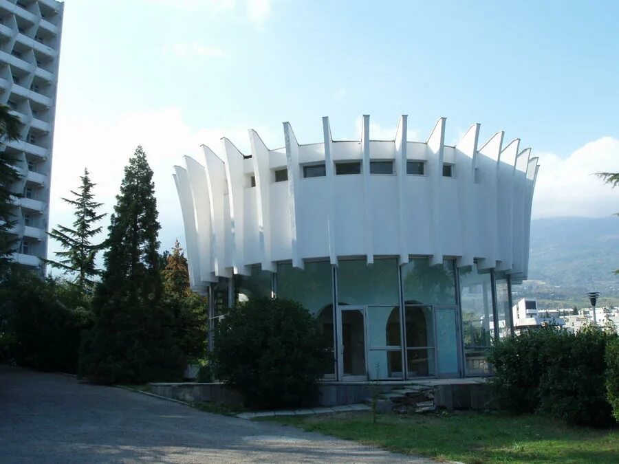 Лифты и тунели. Фото из сети