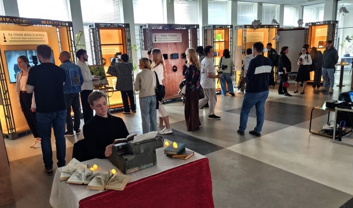 Листайте вправо, чтобы увидеть больше изображений