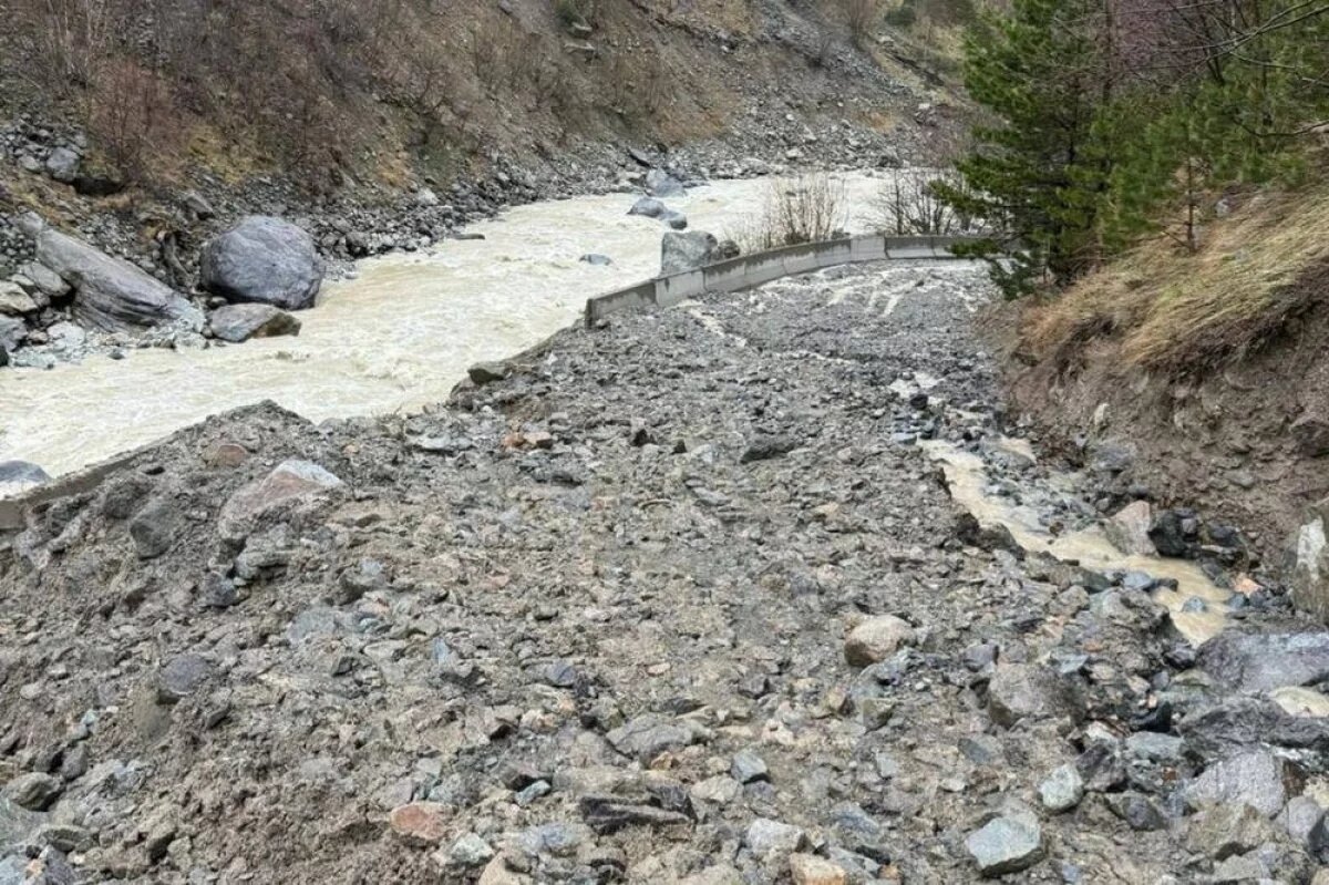    Сель отрезал от мира три гостиницы в Черекском районе Кабардино-Балкарии