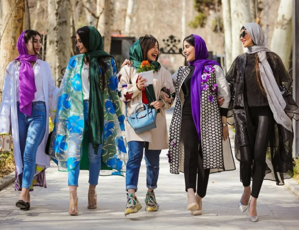Фото с сайта https://ural.aif.ru/society/persidskie_motivy_kak_centr_seks-turizma_iran_stal_yadernoy_derzhavoy