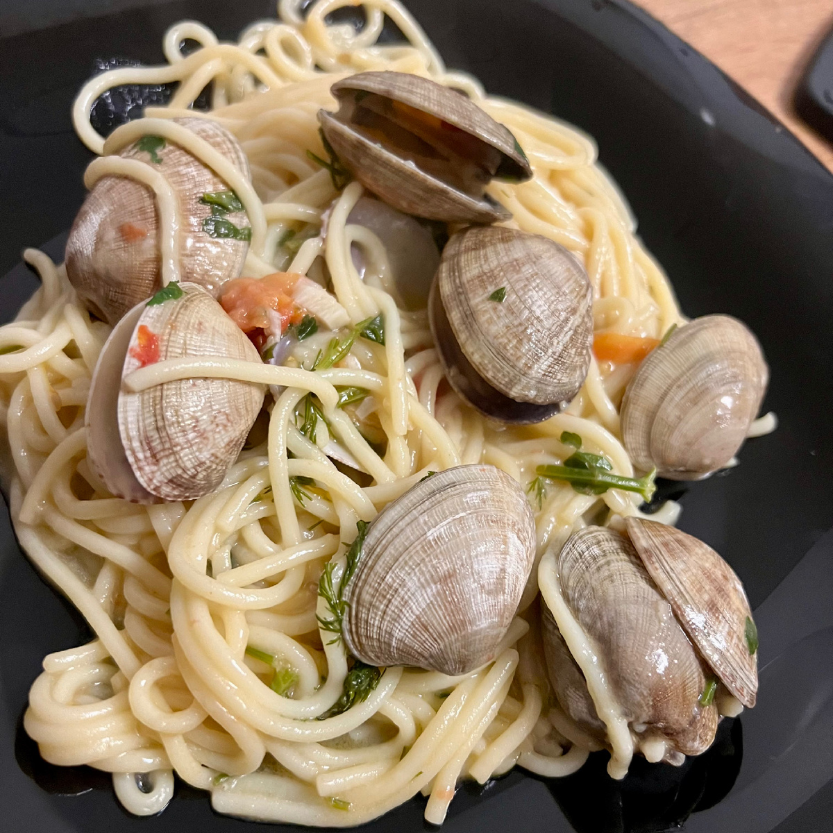 Паста вонголе с белым вином 