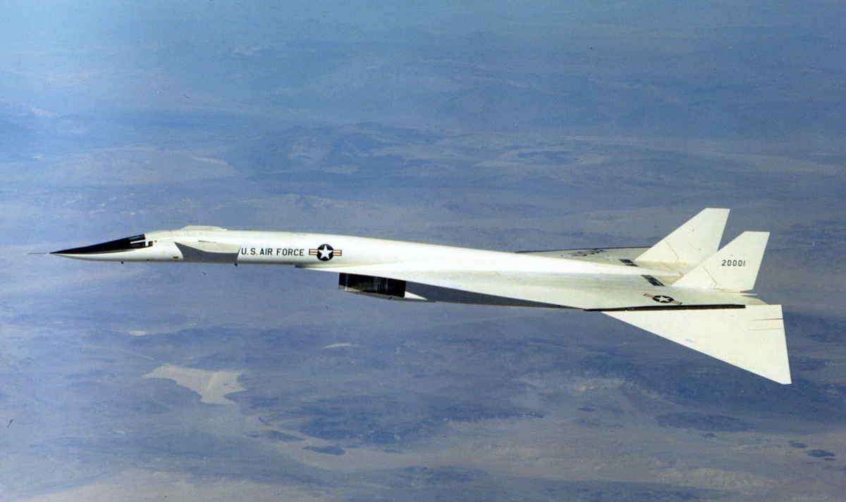 XB-70 «Валькирия»