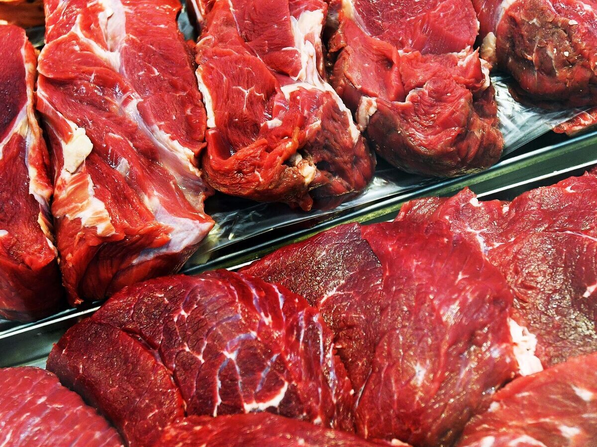    Мясной отдел супермаркета© РИА Новости / Владимир Песня