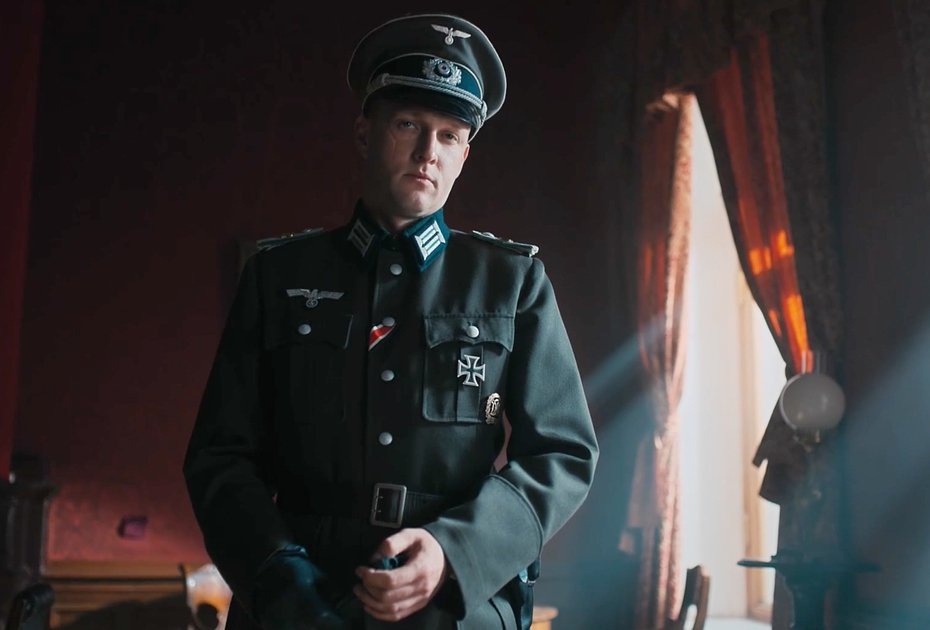 Кадр: сериал «Таганрог»