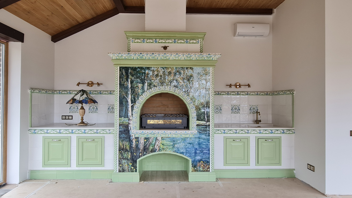 © Печная Грамота, Изразцовый мангальный комплекс: роскошь и функциональность