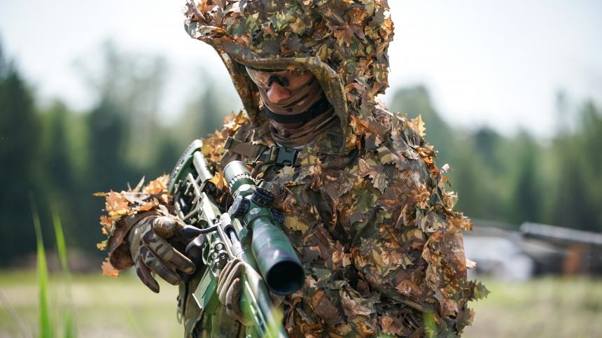    Фото: ИЗВЕСТИЯ/Сергей Лантюхов; Минобороны РФ; 5-tv.ru