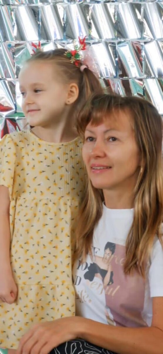 На переезд согласны и счастливы, что уедут. 