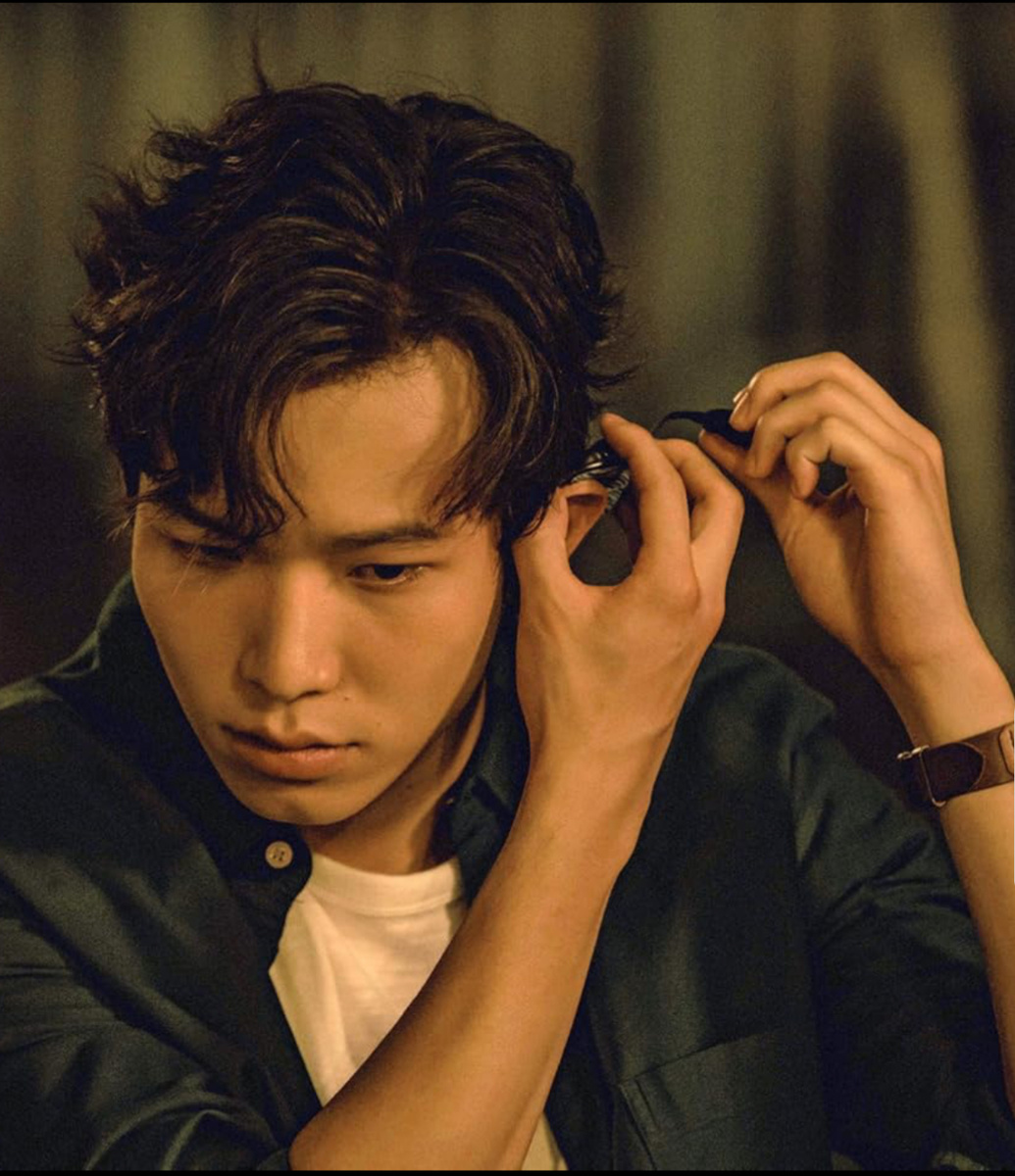 Один из героев - Алан