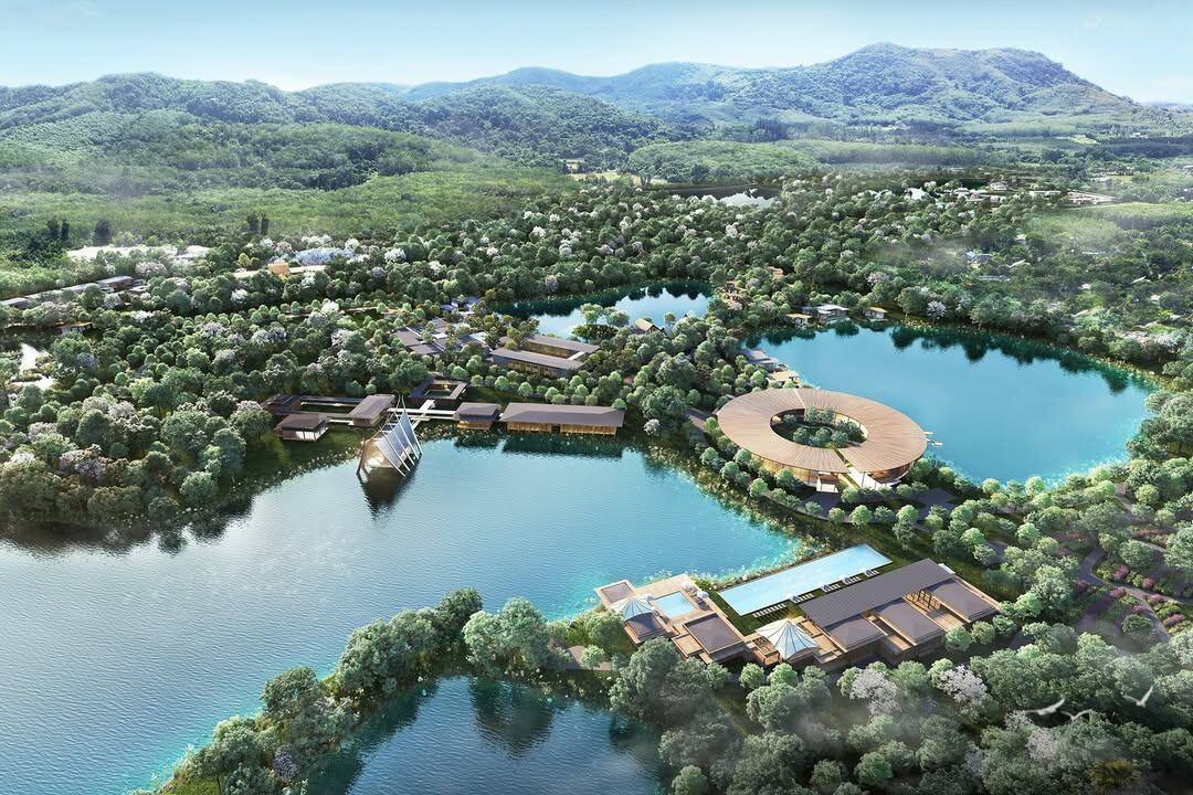 Tri Vananda, Пхукет