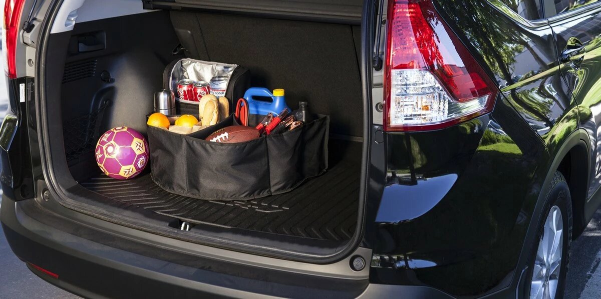 Если вас пригласили на праздник к автолюбителю или вы просто хотите порадовать близкого человека полезным и стильным подарком, мой список поможет выбрать идеальный вариант.